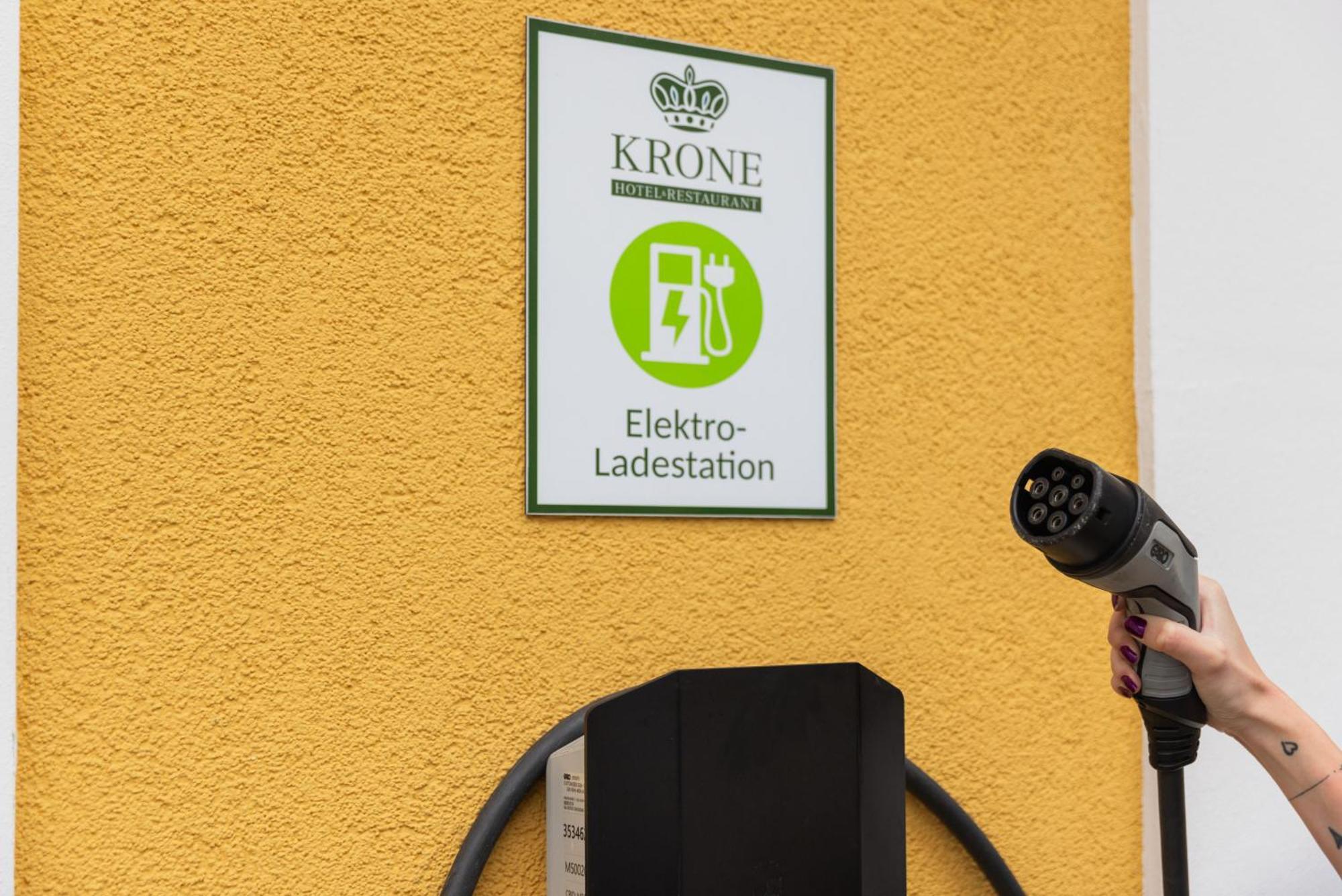 Hotel Krone Mondsee Exterior photo