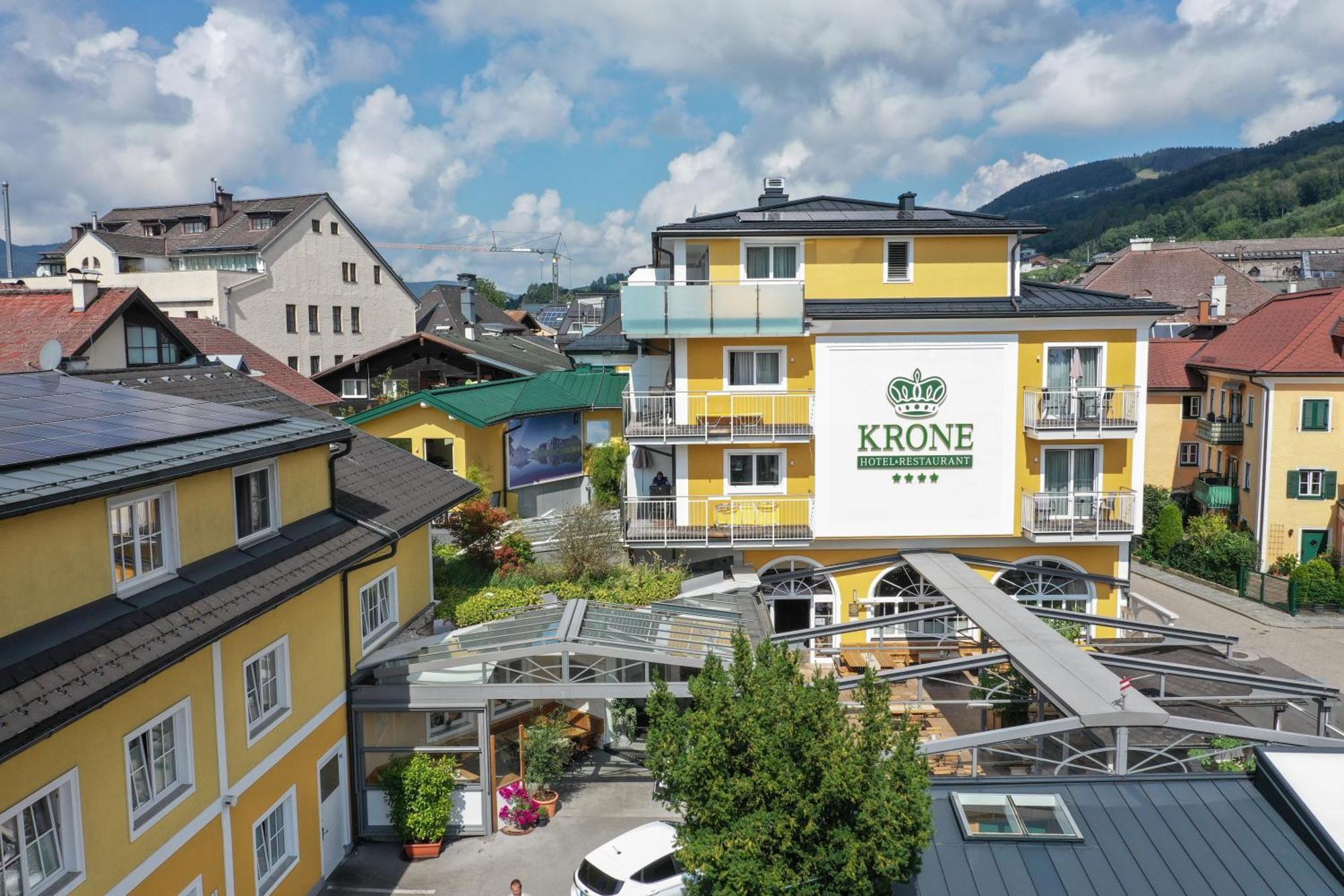 Hotel Krone Mondsee Exterior photo